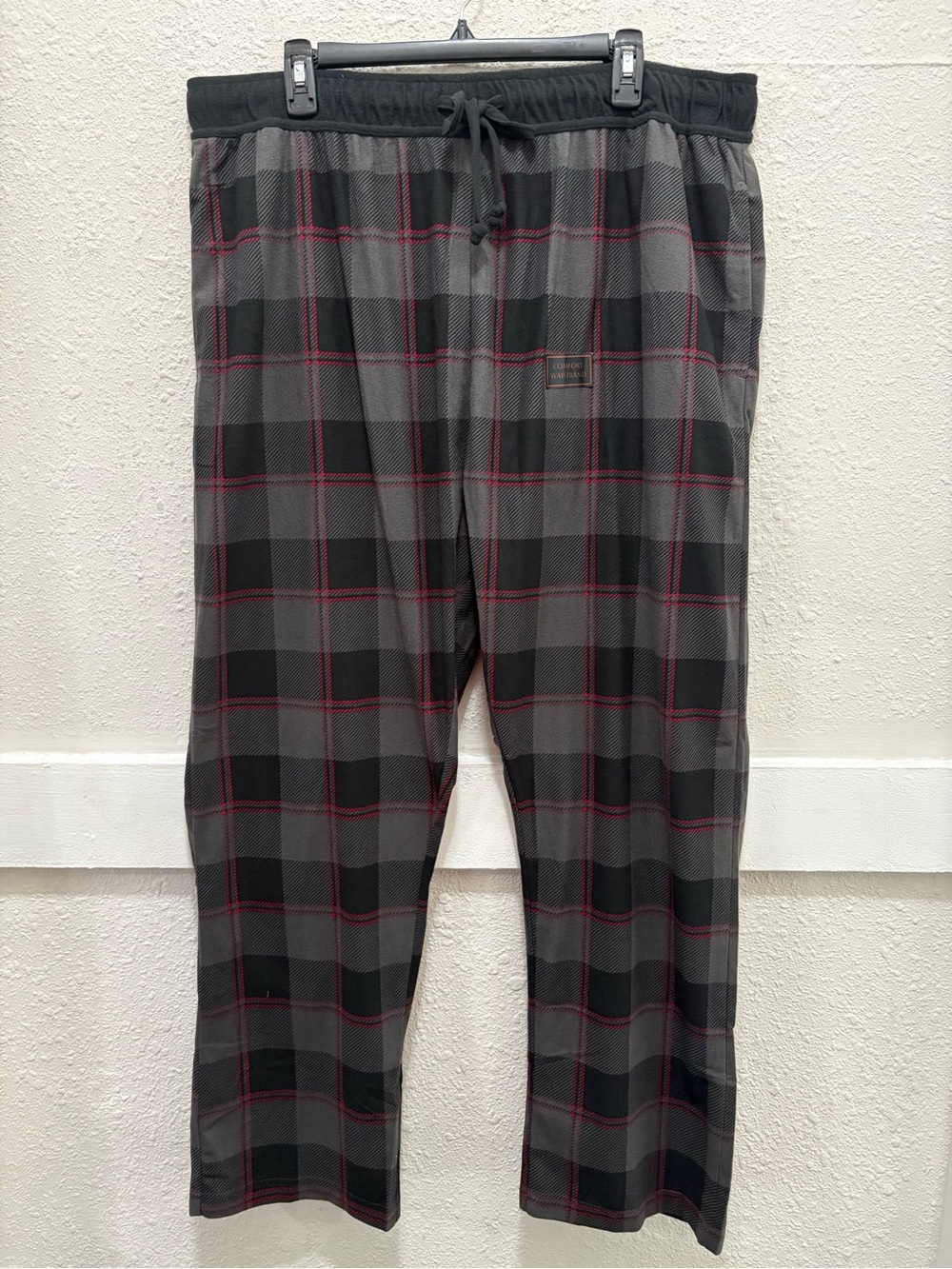 Rainforest Men's Fleece Black and Red Pajama Pants Size XL